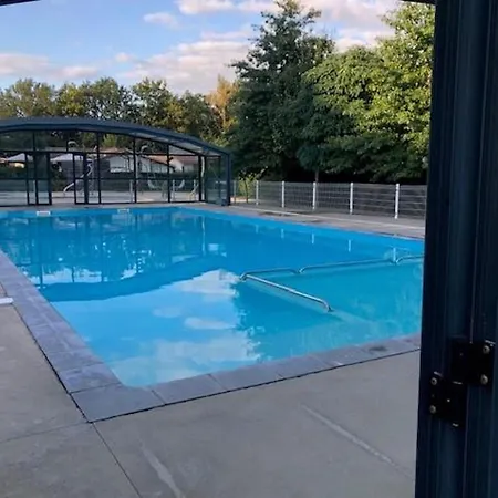 Les Flots Dazzure -chalet Piscine Loisirs Chalet Azur