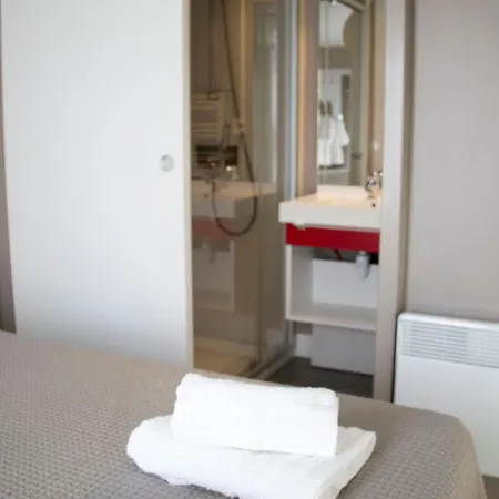 Chalet Les Flots Dazzure -chalet Piscine Loisirs