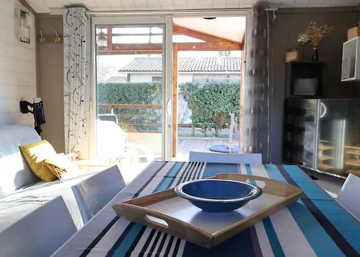 Les Flots Dazzure -chalet Piscine Loisirs Azur